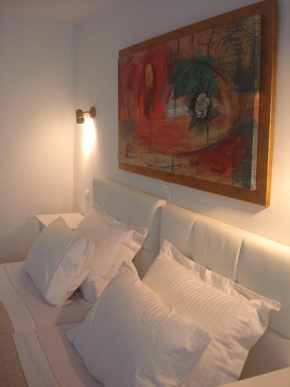 Hotel Philippi Mykonos Town Стая снимка