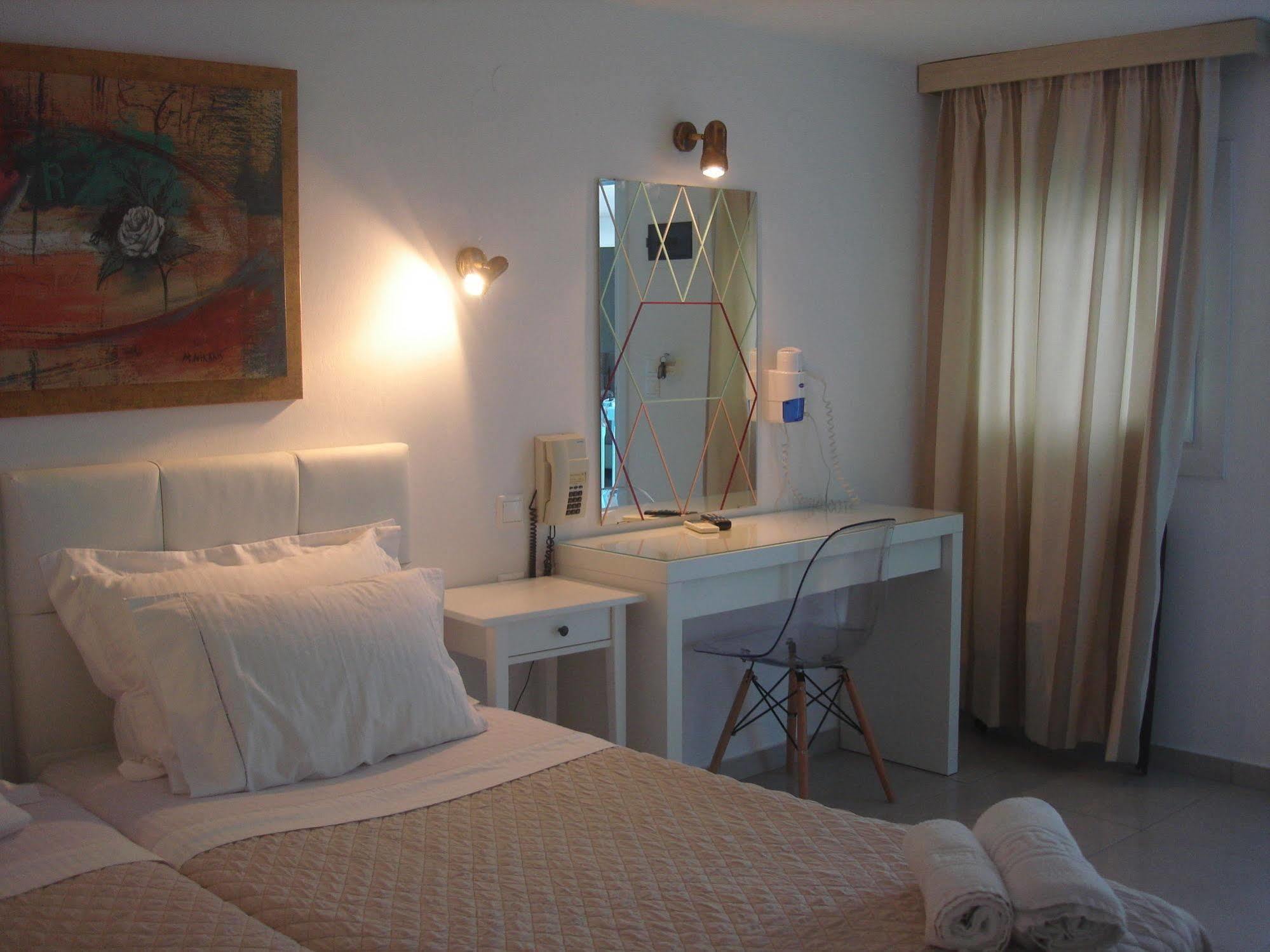 Hotel Philippi Mykonos Town Екстериор снимка